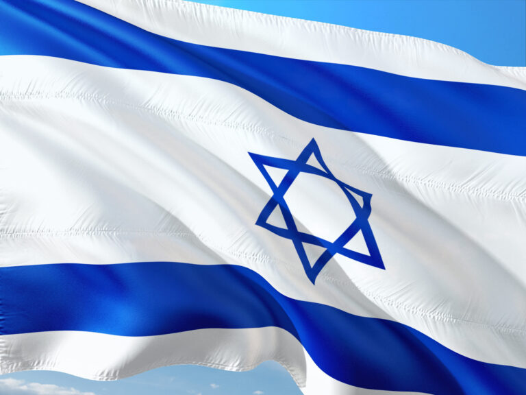 Nie wieder ist jetzt!   Wir stehen solidarisch an der Seite Israels.  Schutz und Sicherheit für Jüdinnen und Juden in Darmstadt.