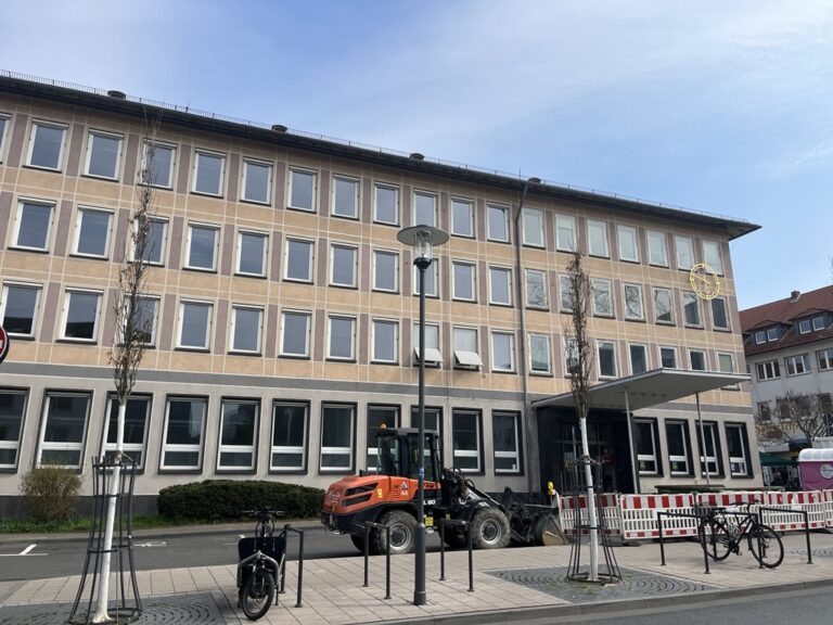 Was ist mit dem geplanten Dokumentationszentrum zur Verfolgung der Sinti und Roma?