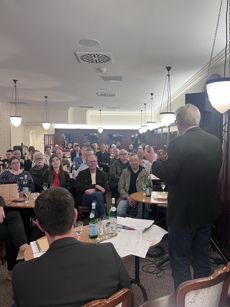 GRÜNE stellen wirtschaftspolitische Zukunftsagenda vor